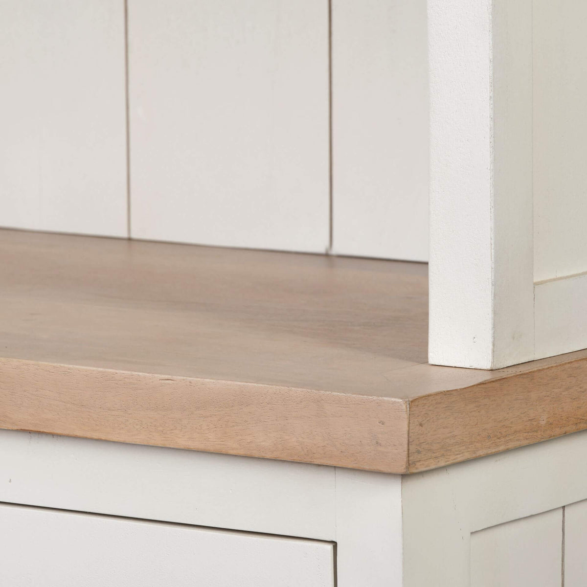 MERCANA FAIRVIEW WHITE SHELVING UNIT  68478-AB