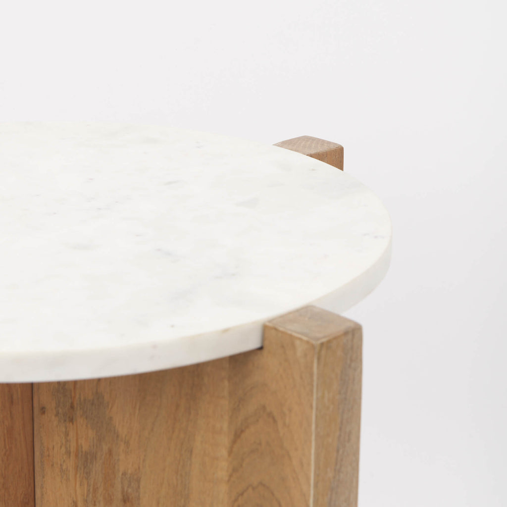 MERCANA  BIANCA MARBLE ROUND ACCENT TABLE 69914