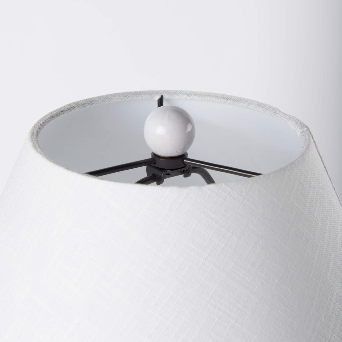 MERCANA MEHDI CERAMIC TABLE LAMP 70169