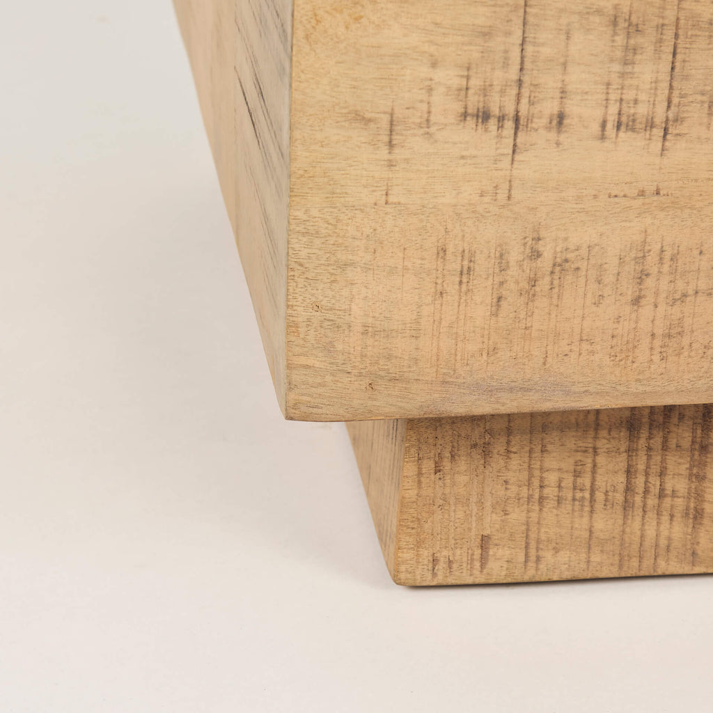 MERCANA HAYDEN LIGHT BROWN END TABLE 70124
