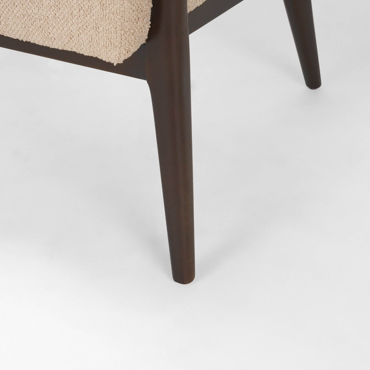 MERCANA ARGENT BEIGE BOUCLE ACCENT CHAIR 70426