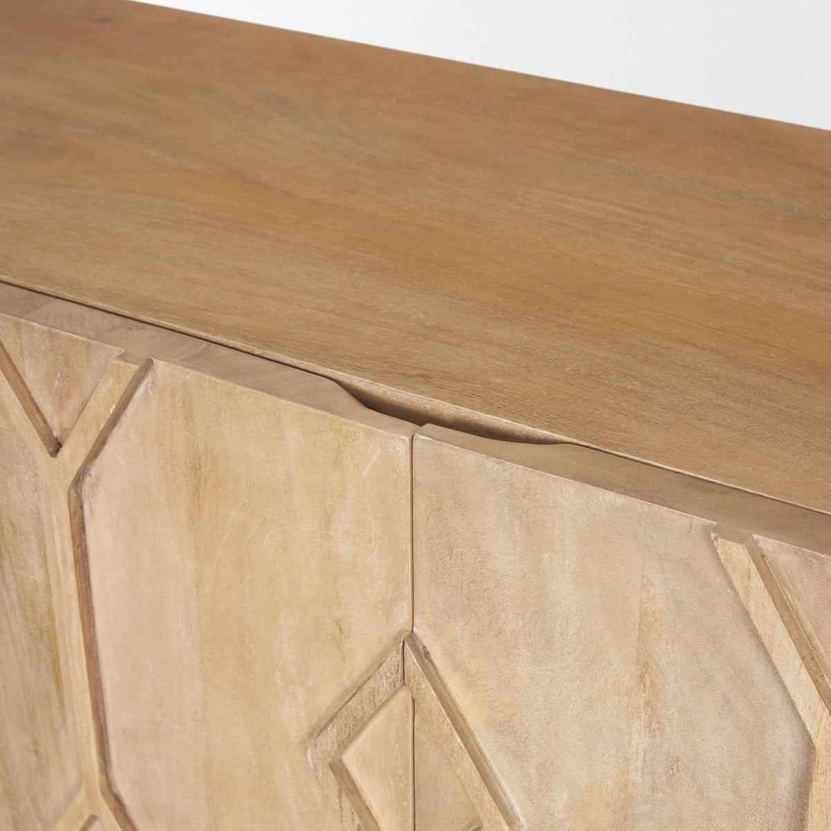 MERCANA HEERA DIAMOND MOTIF SIDEBOARD 70644