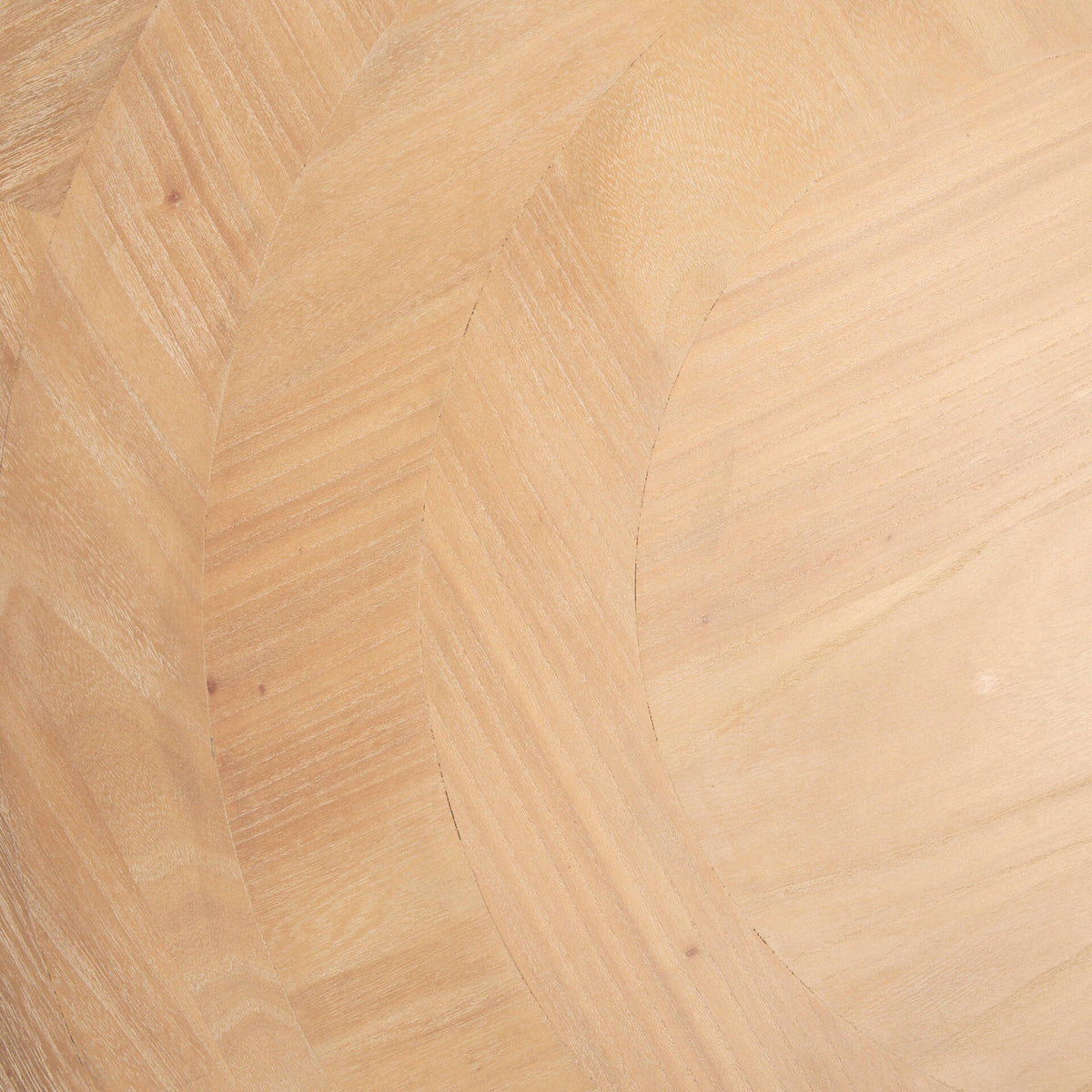 MERCANA TAYLIN ROUND COFFEE TABLE 70861