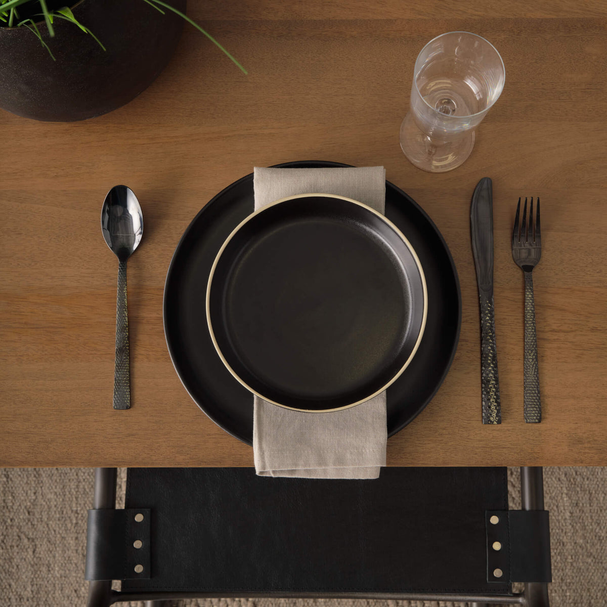 MERCANA JONAN SOLID MANGO WOOD DINING TABLE  71110-AB