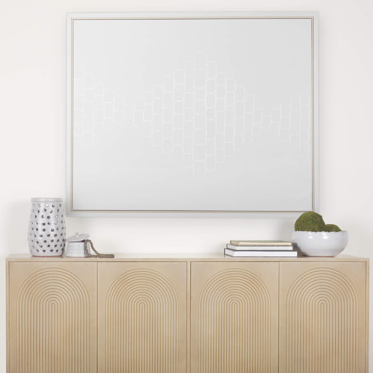 MERCANA TUCKER CARVED ARCH PATTERN SIDEBOARD 69954