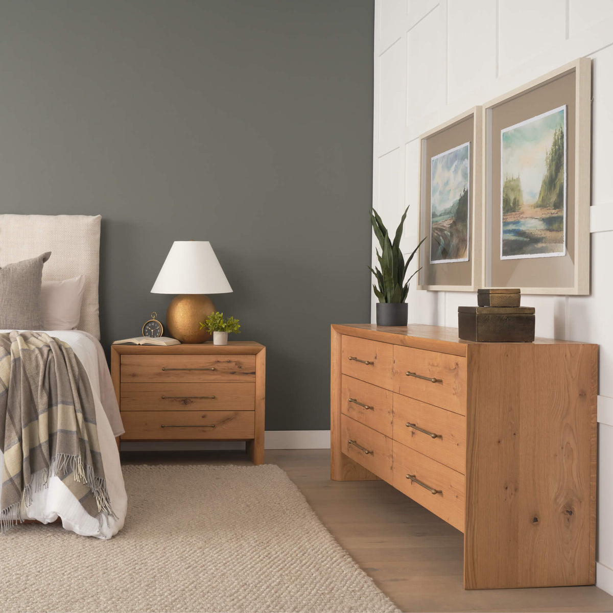 MERCANA BELFORD LIGHT BROWN OAK DRESSER  71237