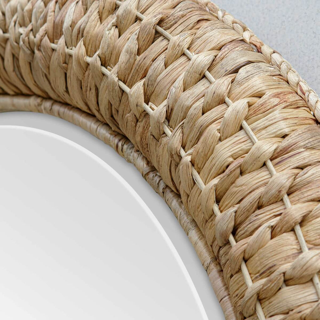 UTTERMOST TWISTED SEAGRASS ROUND MIRROR 08179