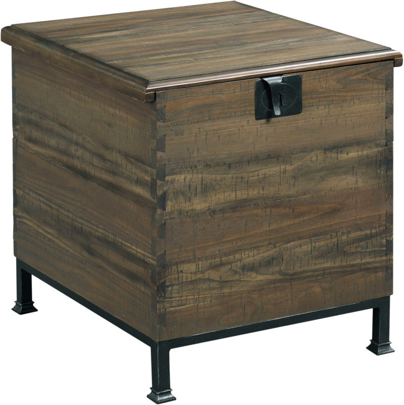 HAMMARY MILLING CHEST END TABLE 090884