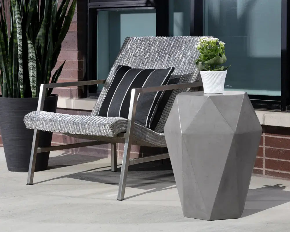 SUNPAN  102938  CONSTANCE END TABLE