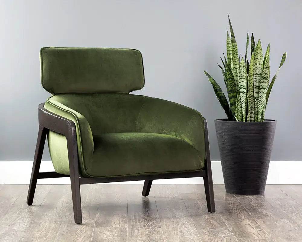 Sunpan Maximus Lounge Chair Moss Green 105409