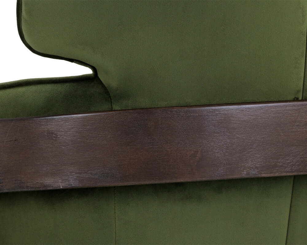 Sunpan Maximus Lounge Chair Moss Green 105409