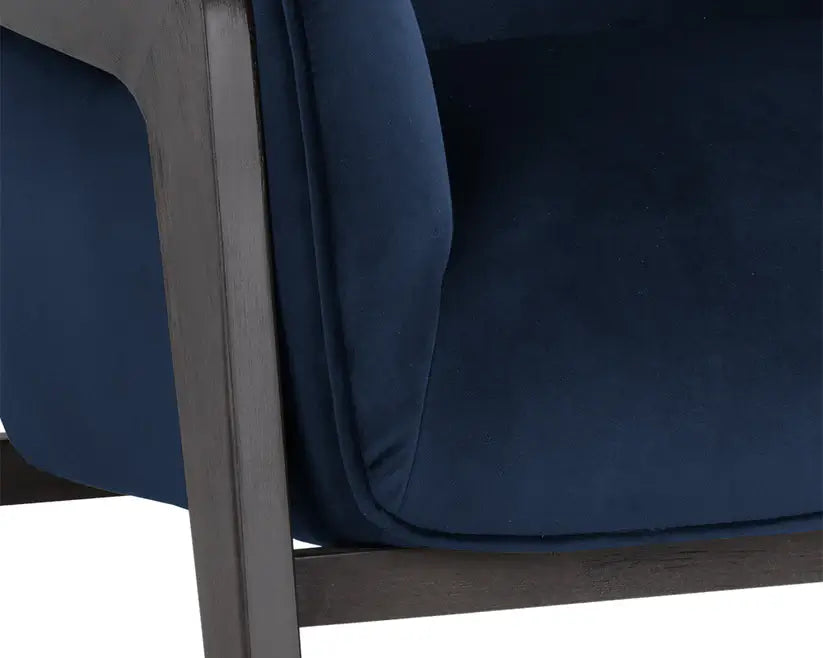 Sunpan Maximus Lounge Chair Blue 105926