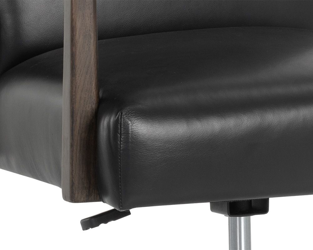 SUNPAN Collin Office Chair Cortina Black Leather 106090