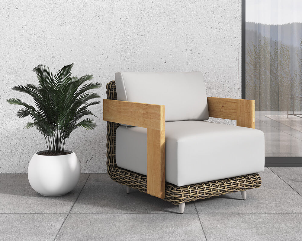 SUNPAN Potenza Armchair - Pallazo Cream 109507