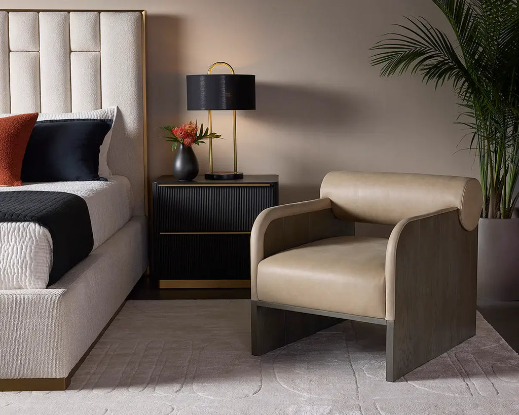 SUNPAN COBURN LOUNGE CHAIR - SAHARA SAND LEATHER 111323