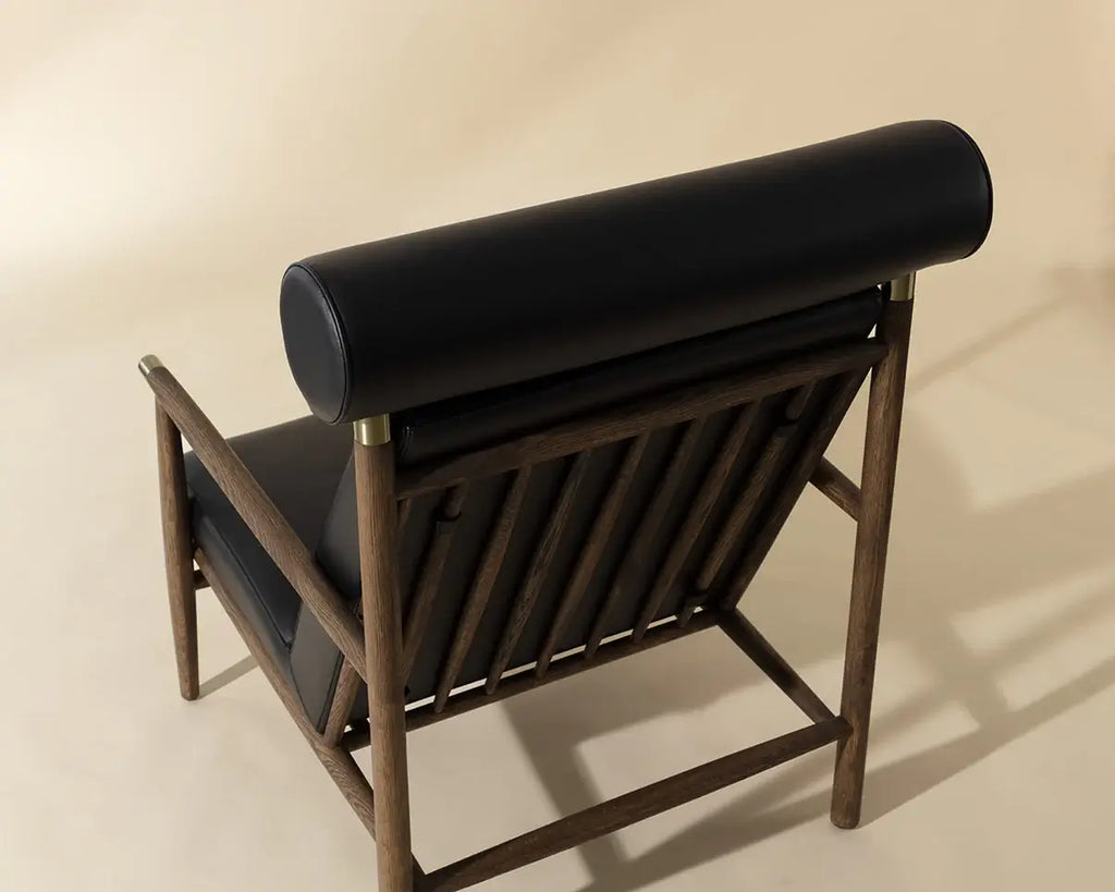 SUNPAN BIKO LOUNGE CHAIR - BLACK LEATHER 111342
