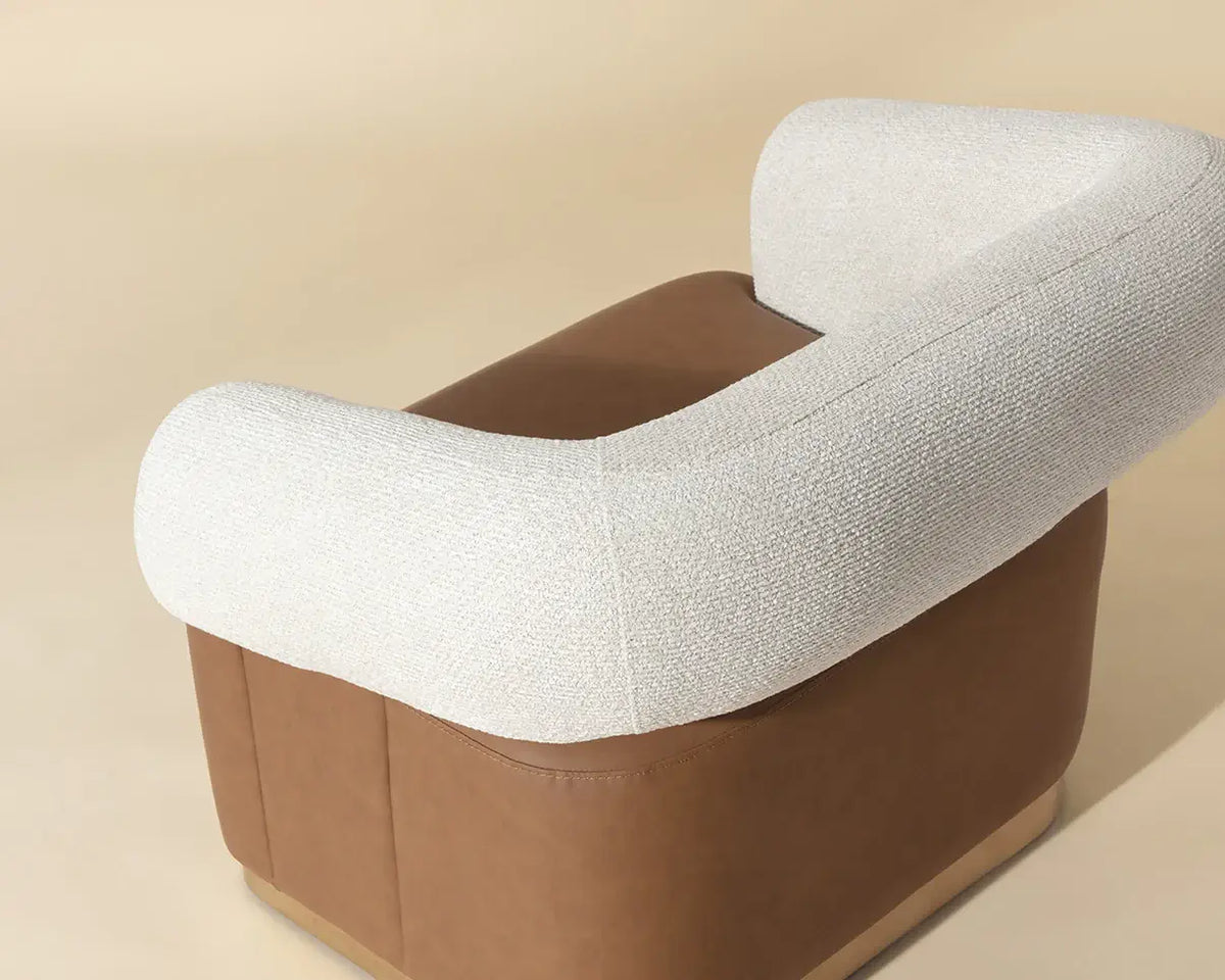 SUNPAN AGGIE SWIVEL LOUNGE CHAIR 111483