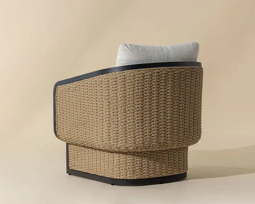 SUNPAN OLBIA LOUNGE CHAIR 111690