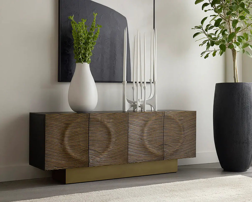 SUNPAN  DHARKAN SIDEBOARD 111817