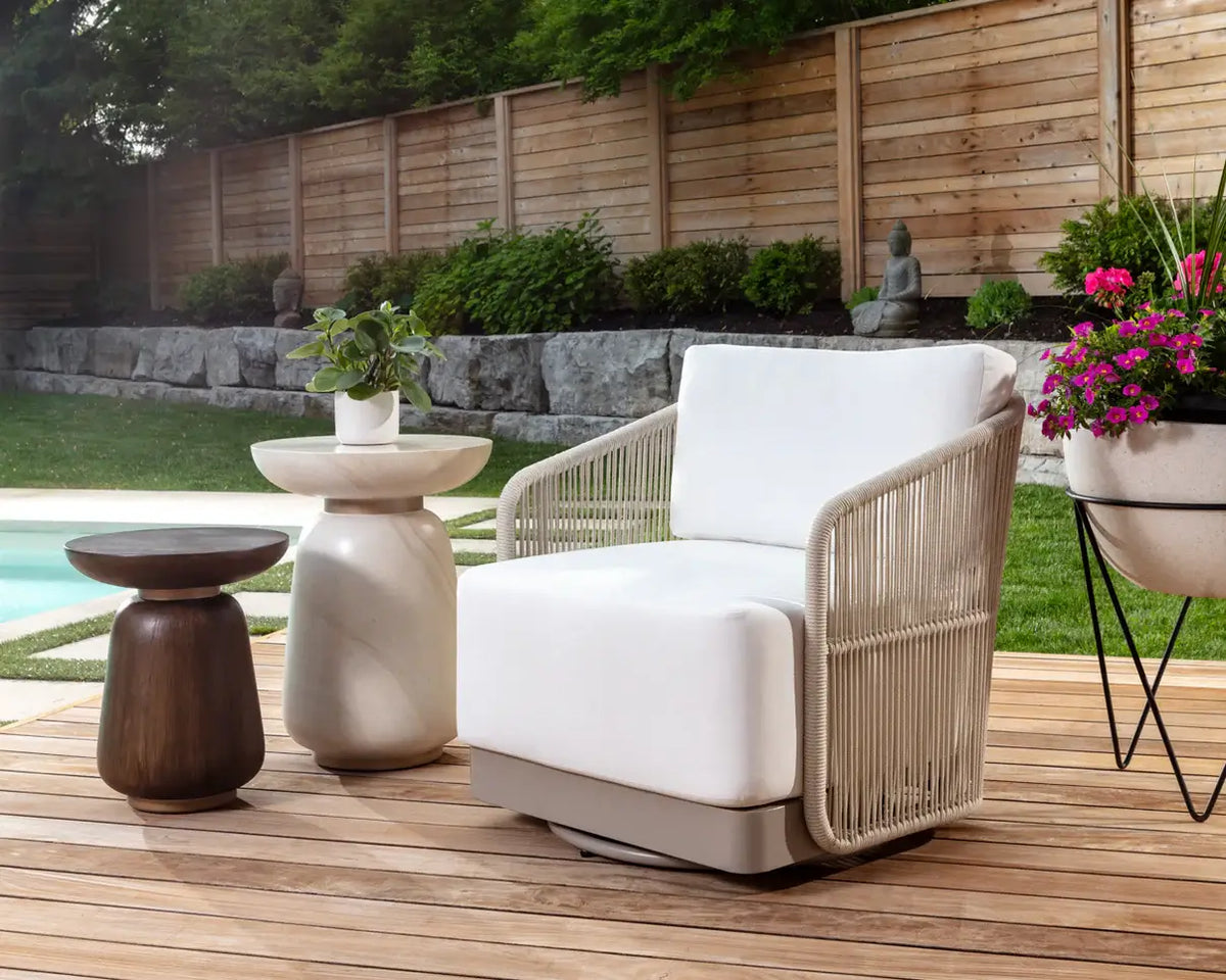 SUNPAN  KIRI END TABLE 112476