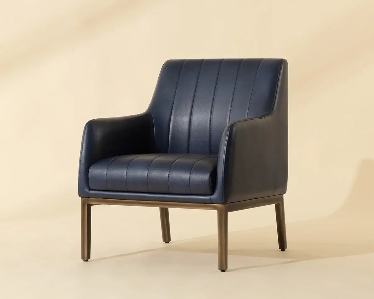 SUNPAN WOLFE LOUNGE CHAIR  Bravo Admiral 112328