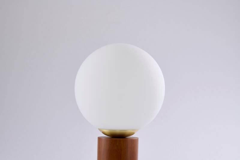 BETHEL WOOD TABLE LAMP BTG102BR