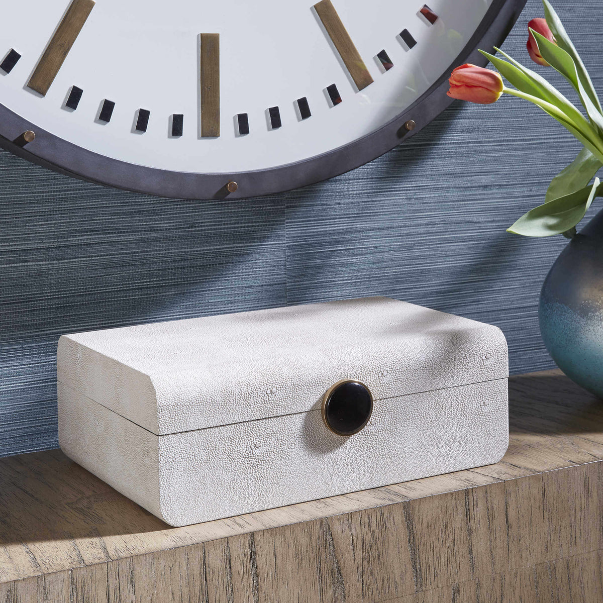 UTTERMOST LALIQUE BOX WHITE 17995
