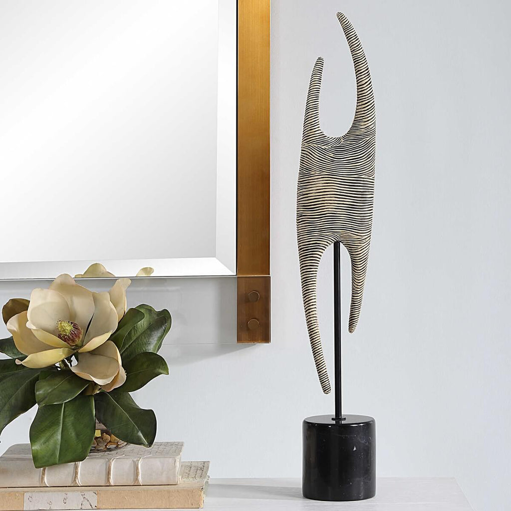 UTTERMOST POCHETTE SCULPTURE 18135