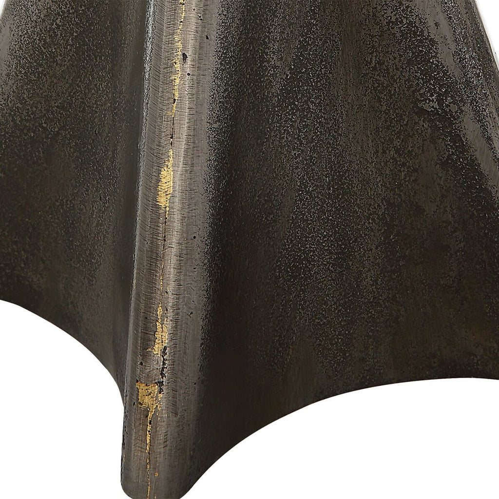 UTTERMOST KEIRON TABLE LAMP 30227