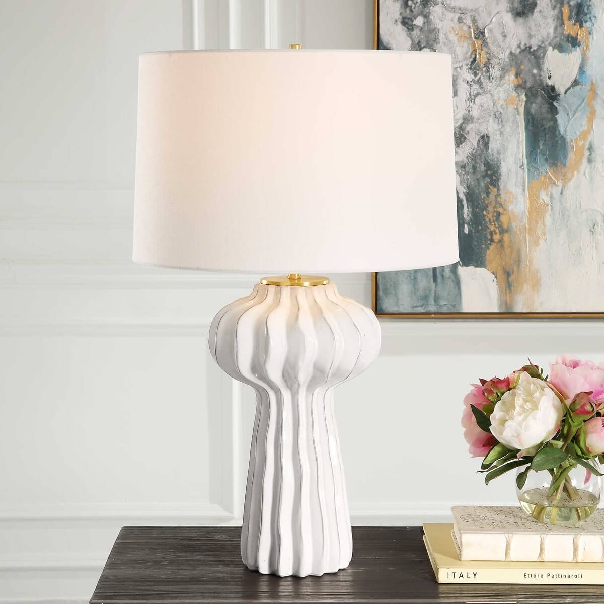 UTTERMOST WRENLEY TABLE LAMP 30258-1