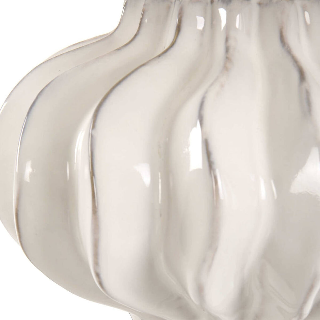 UTTERMOST WRENLEY TABLE LAMP 30258-1