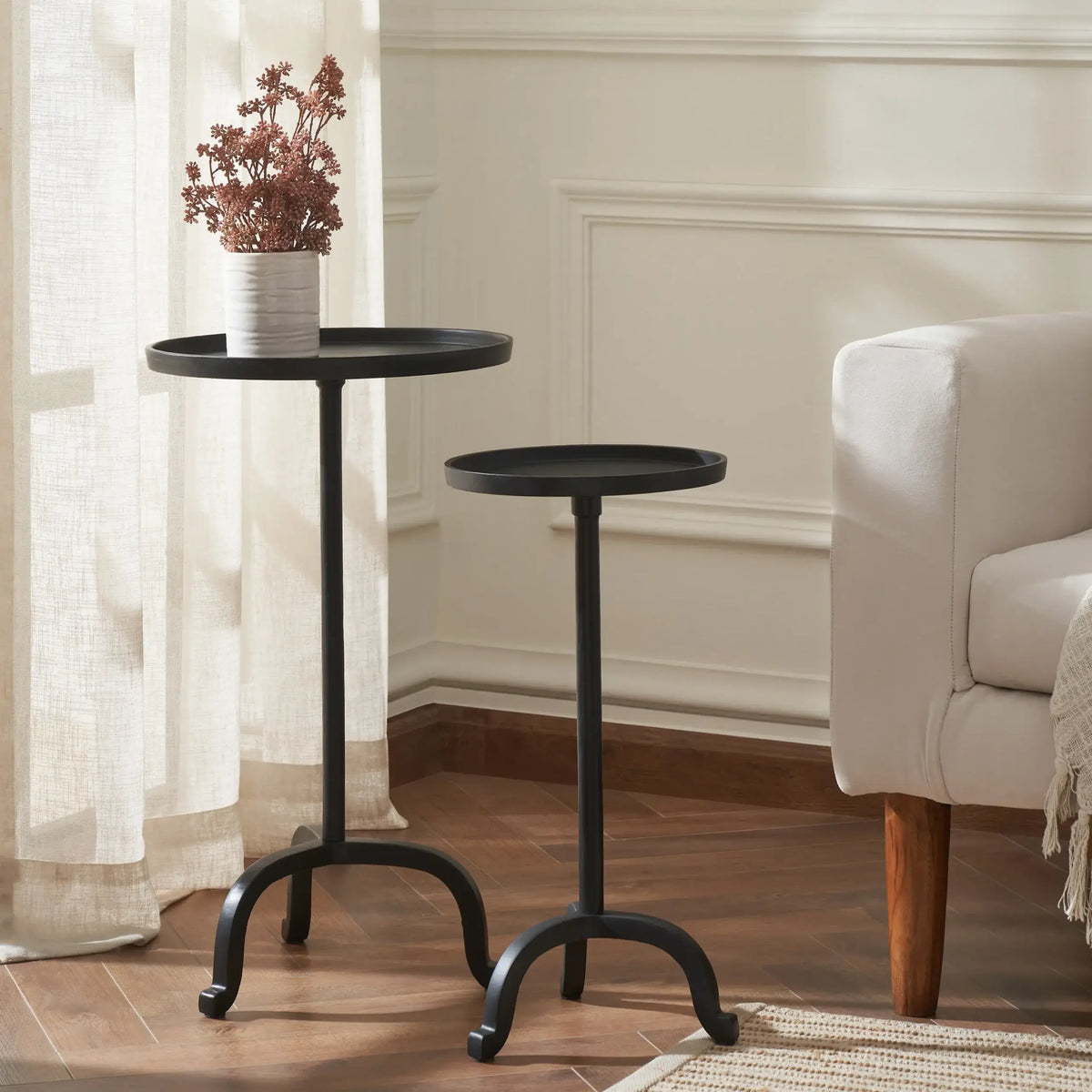 RENWIL MYRA ACCENT TABLES SET OF TWO  TA521