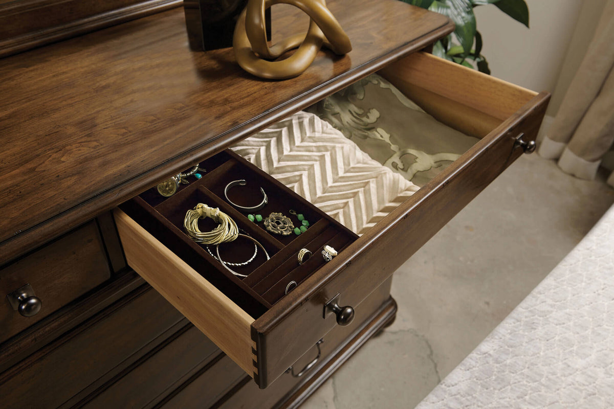 KINCAID COMMONWEALTH WITHAM DRAWER DRESSER 161-131