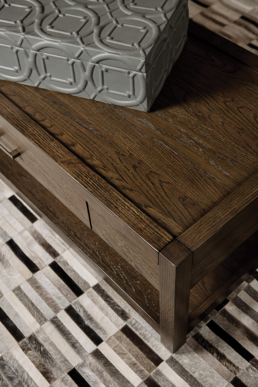 HAMMARY NYLES RECTANGULAR COFFEE TABLE 209-910