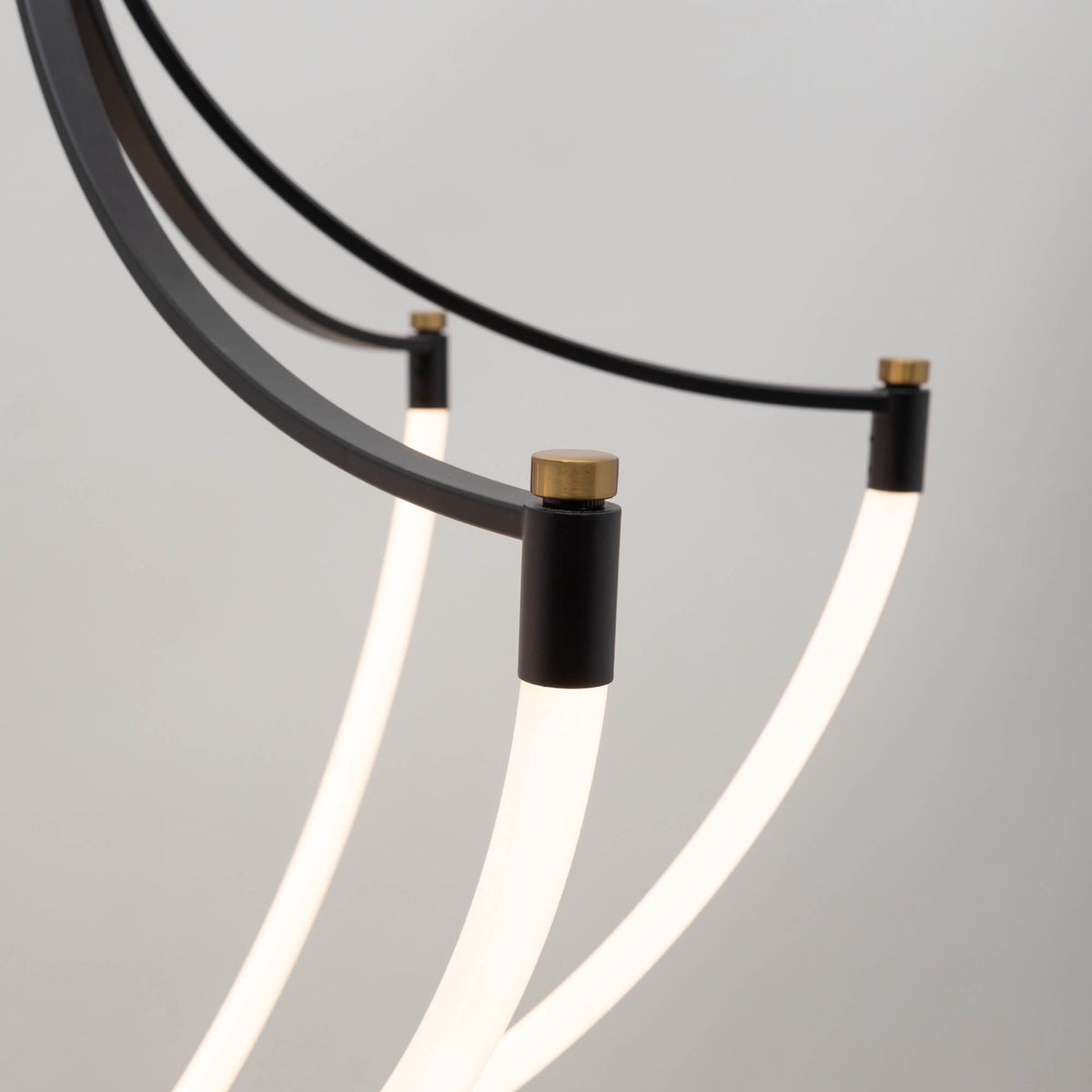 ARTCRAFT CASCATA LED CHANDELIER AC6810BK