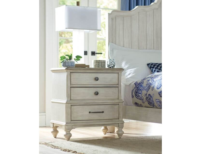 AMERICAN DREW LITCHFIELD MORAY NIGHTSTAND 750-420