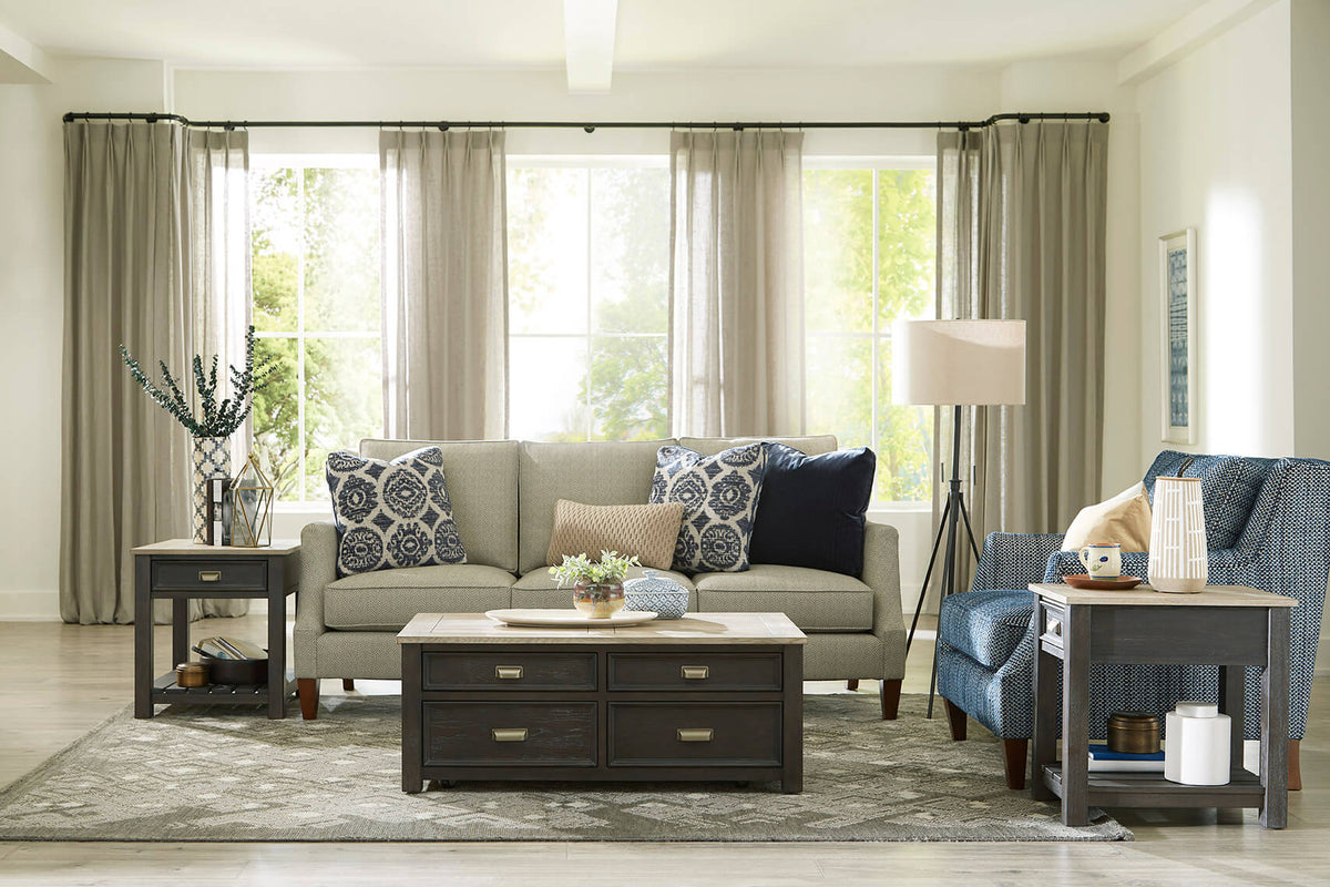 HAMMARY LYLE CREEK-HAMILTON RECTANGULAR TRUCK COFFEE TABLE 953-910