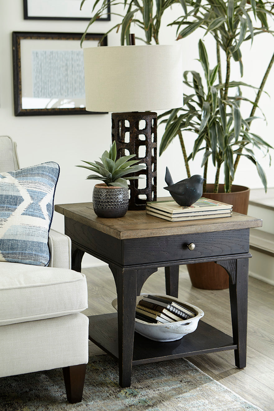 HAMMARY RECTANGULAR DRAWER END TABLE 038915