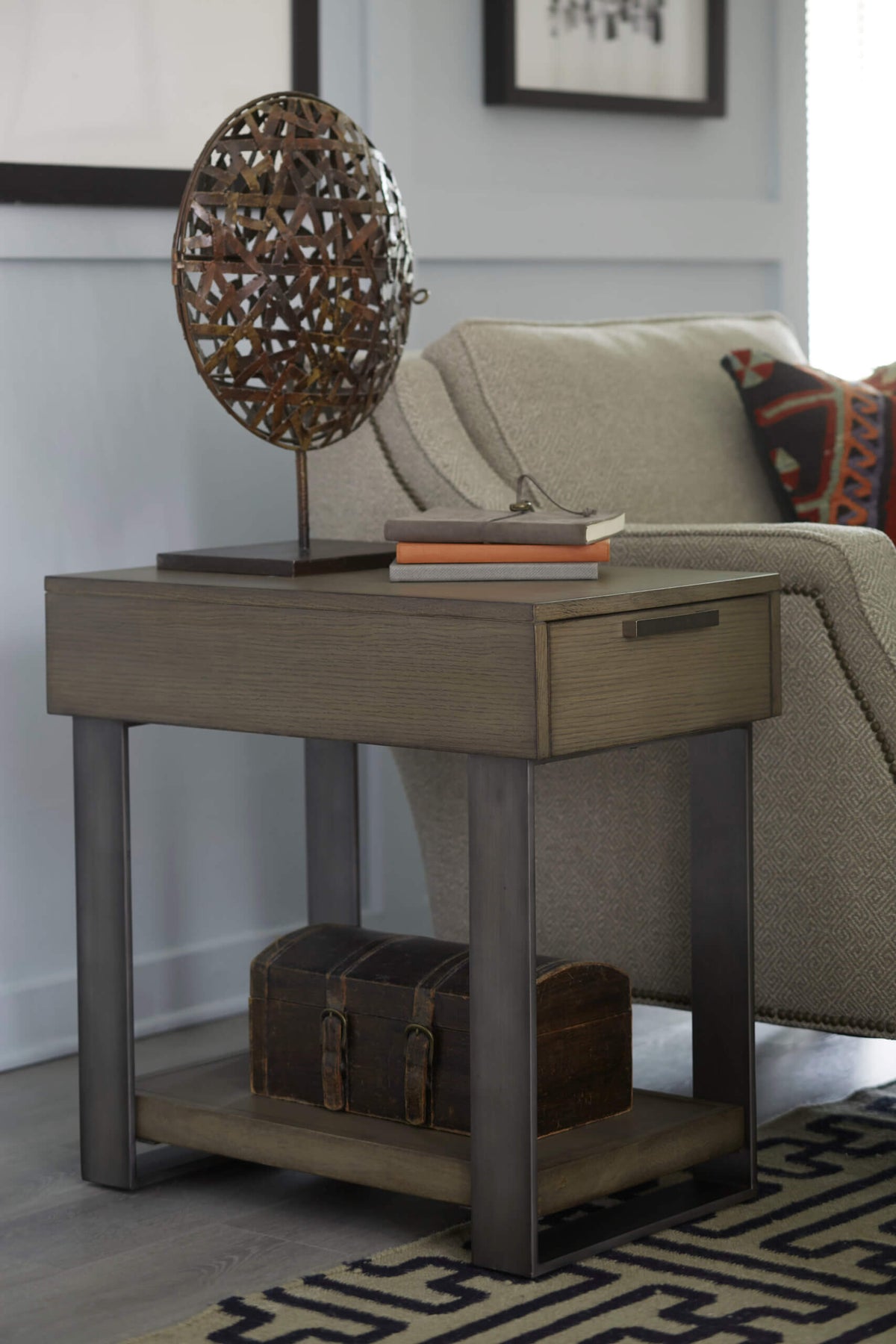 HAMMARY STELLA RECTANGULAR DRAWER CHAIRSIDE TABLE 093-916
