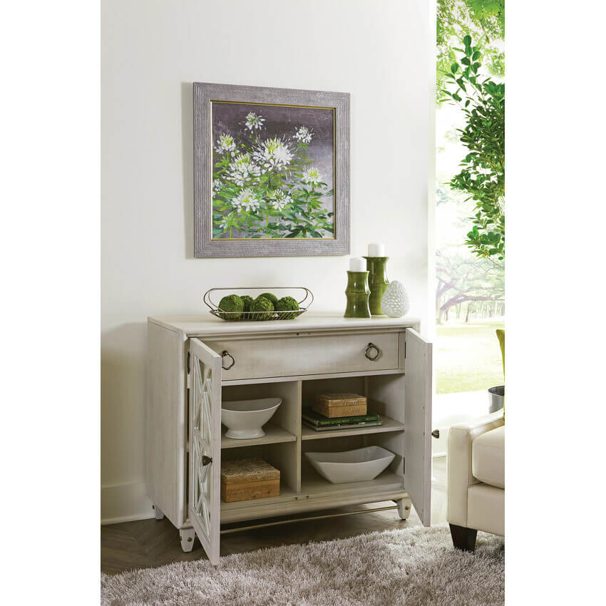 HAMMARY ACCENT CABINET 0901046