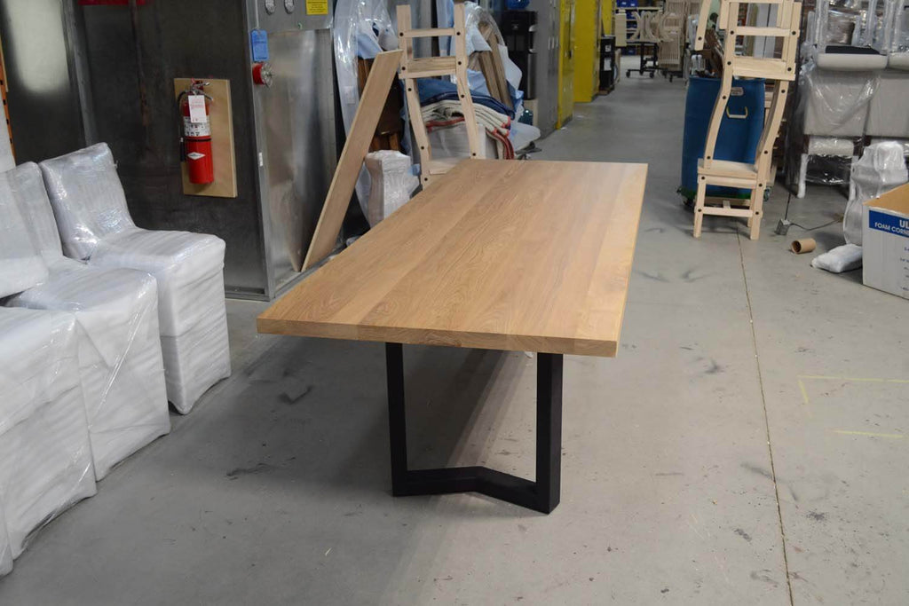 CARDINAL WOODCRAFT PALISADES DOUBLE PEDESTAL TABLE