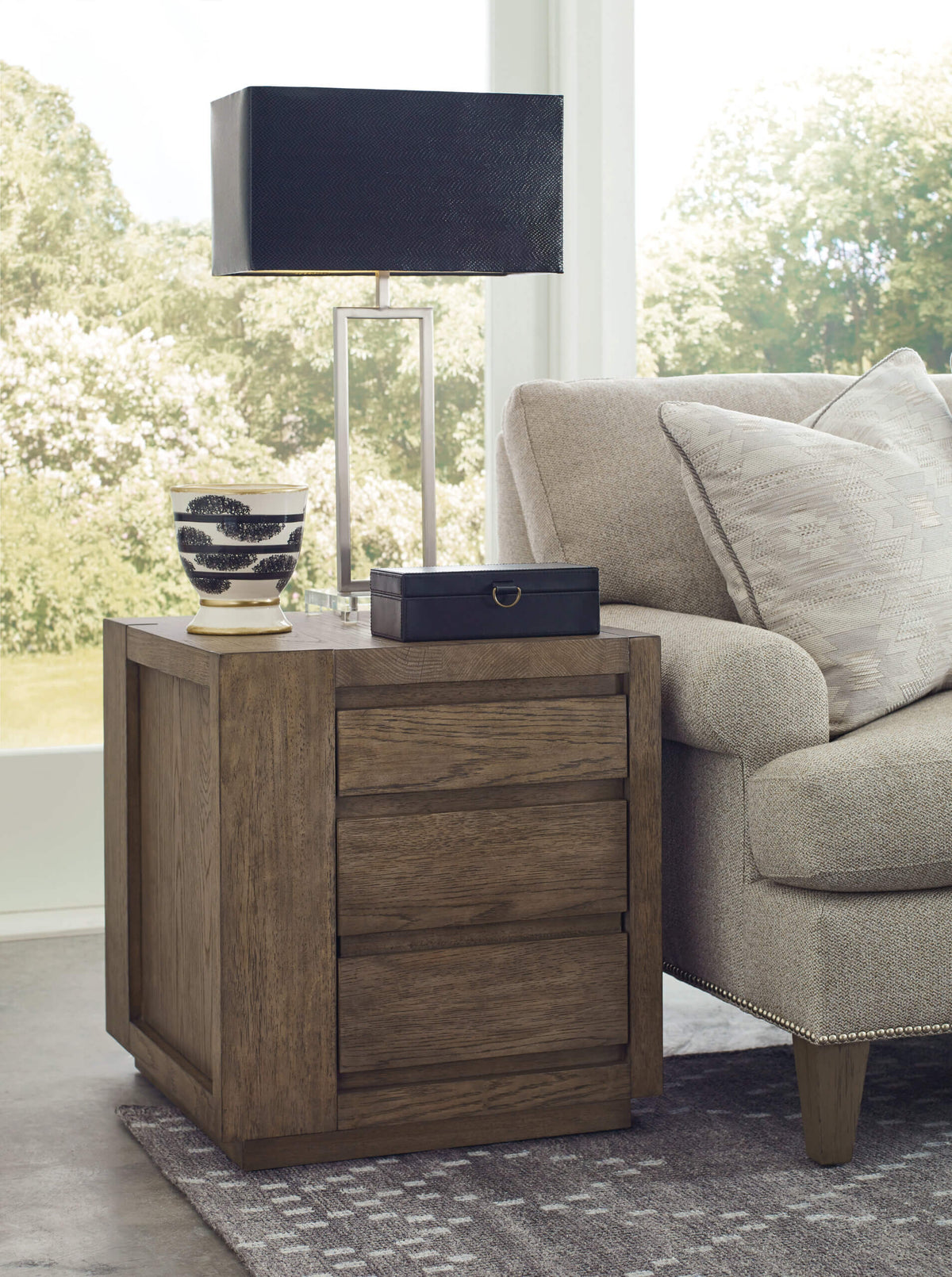 HAMMARY COLSON END TABLE 205-917