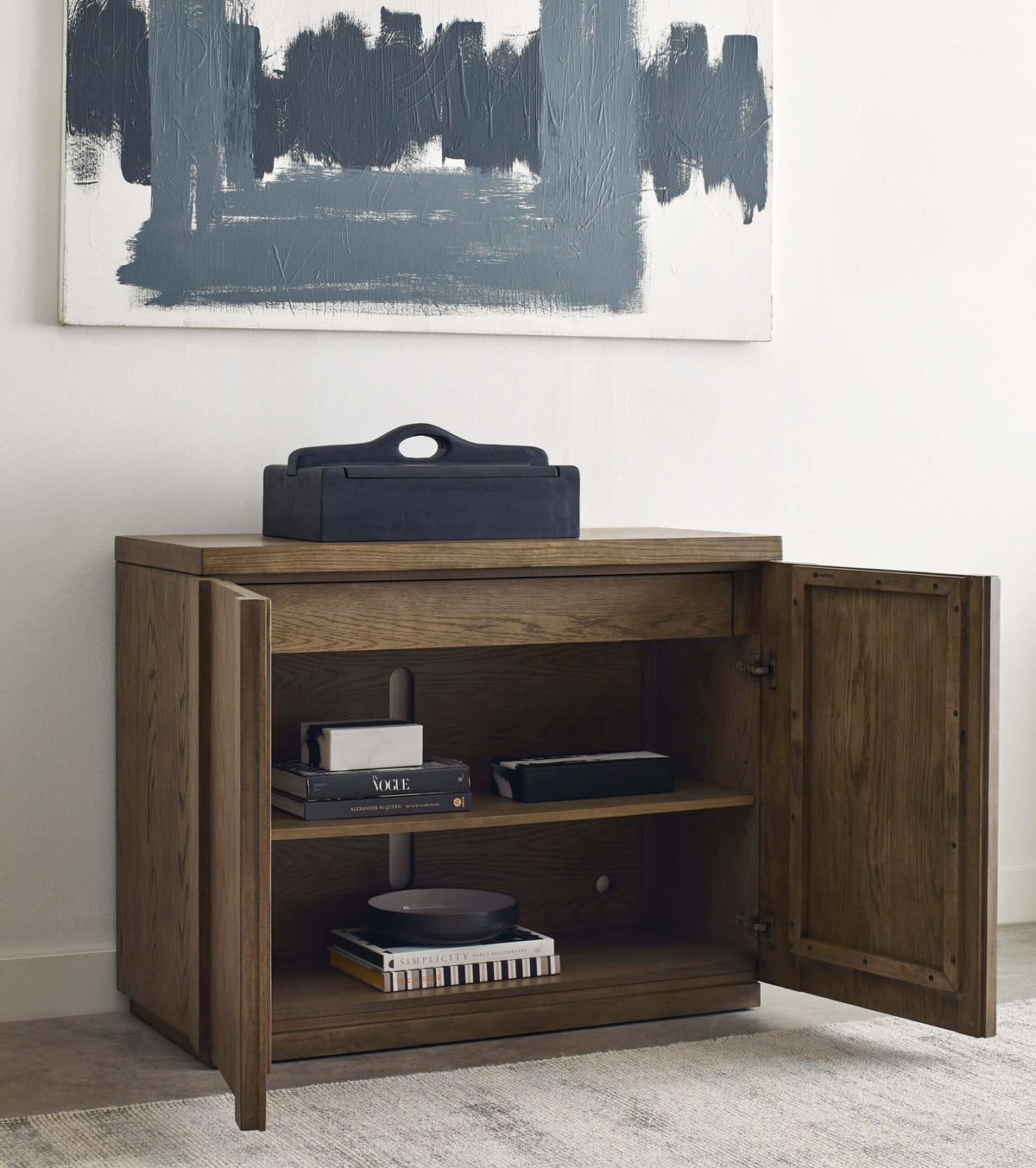 HAMMARY COLSON DOOR CHEST 205-934