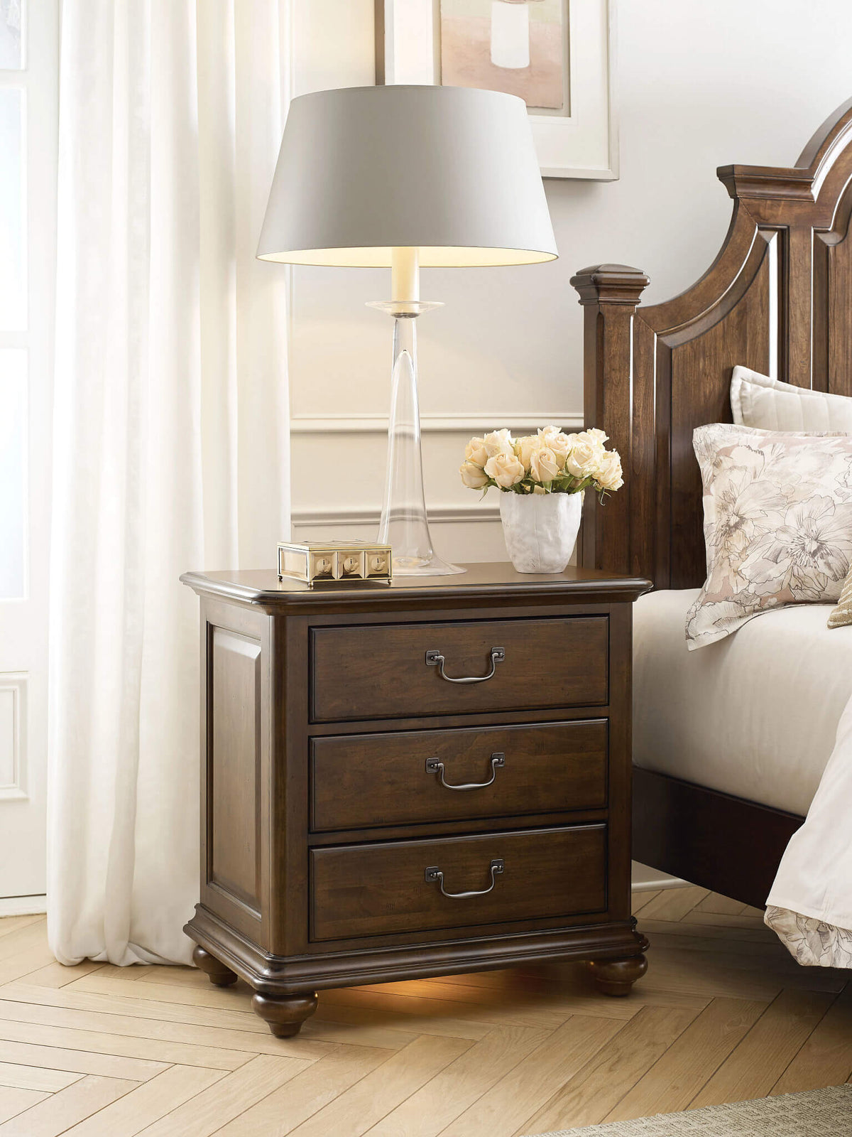KINCAID COMMONWEALTH WITHAM NIGHTSTAND 161-420