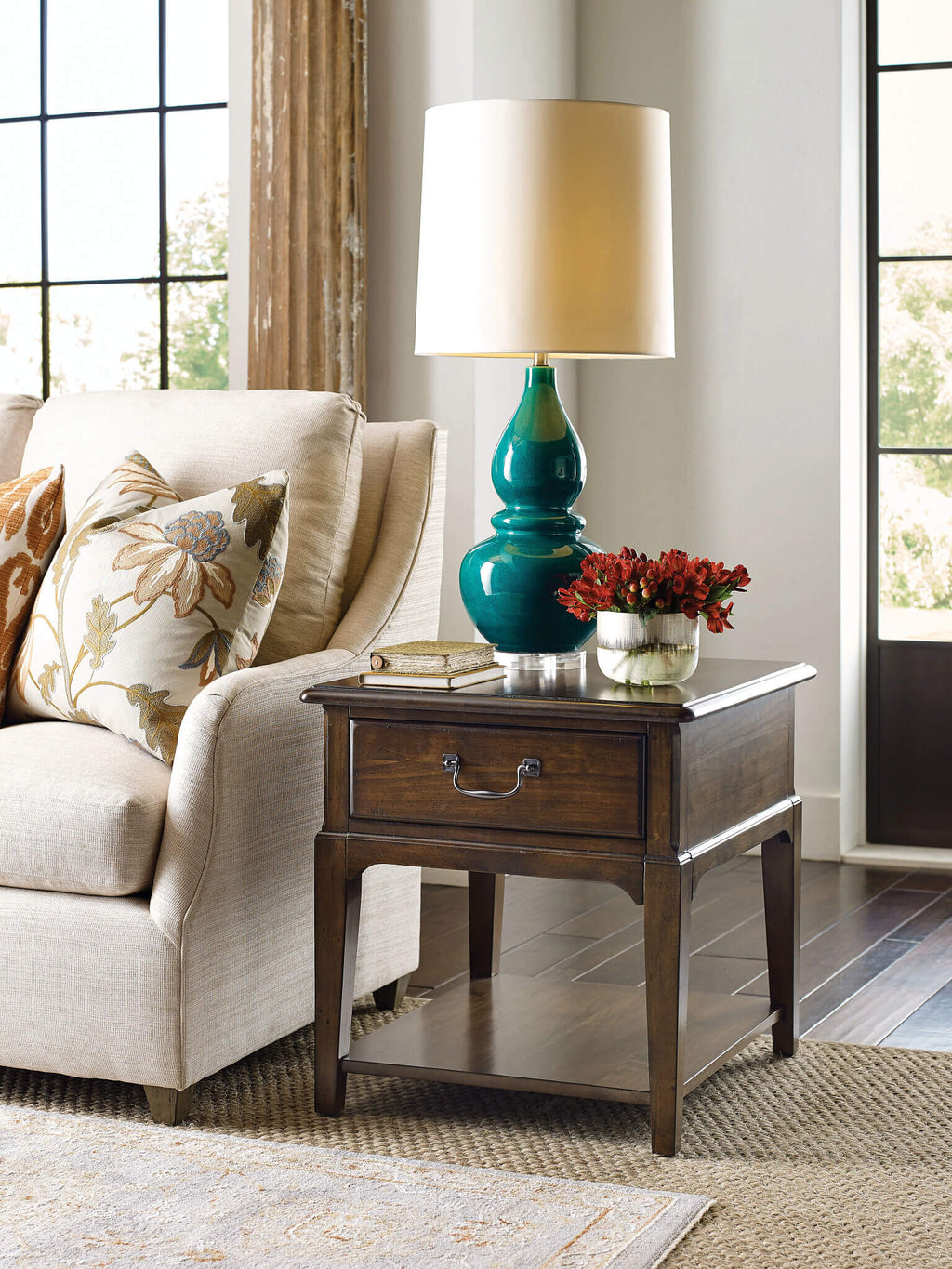 KINCAID COMMONWEALTH  WASHBURN END TABLE 161-915