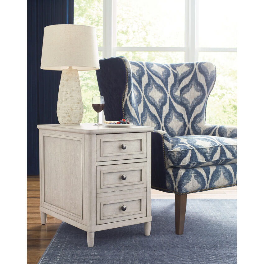 HAMMARY DOMAINE RECTANGULAR CHAIRSIDE CHEST 181-916