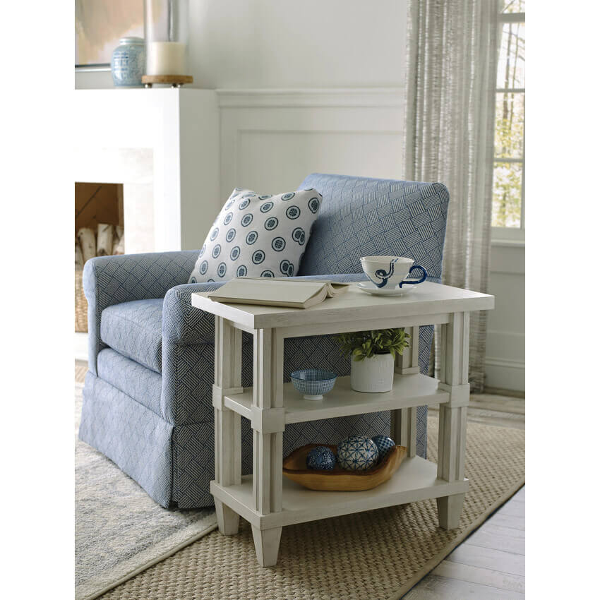 HAMMARY WAYLAND CHAIRSIDE TABLE 016917