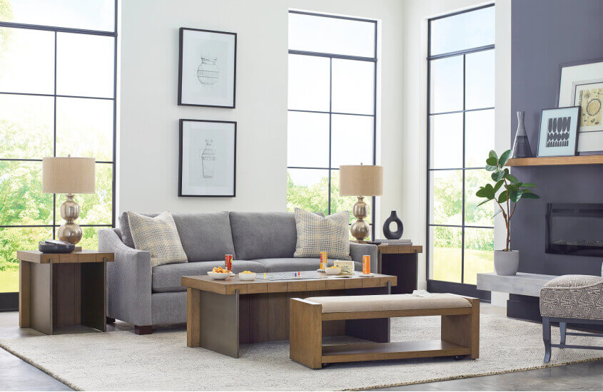 HAMMARY SPENCE COFFEE TABLE AND BENCH 090-1207