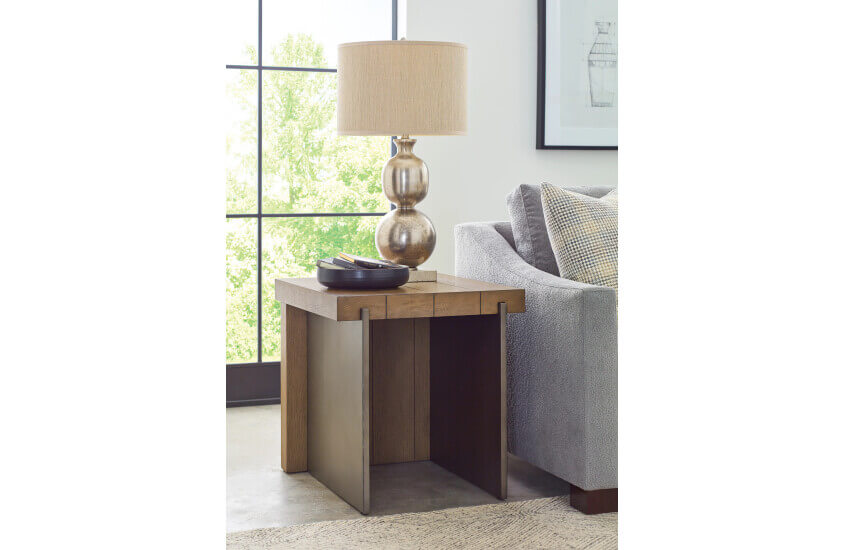 HAMMARY SPENCE END TABLE 090-1208