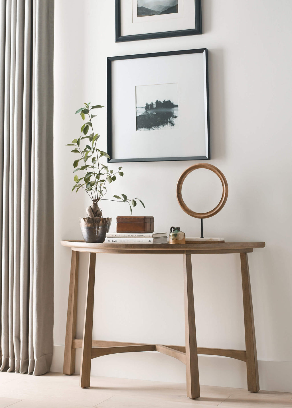 HAMMARY MILO DEMILUNE CONSOLE TABLE 263-925